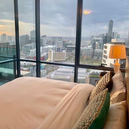 Luxury Apartments With View Мелбърн Екстериор снимка