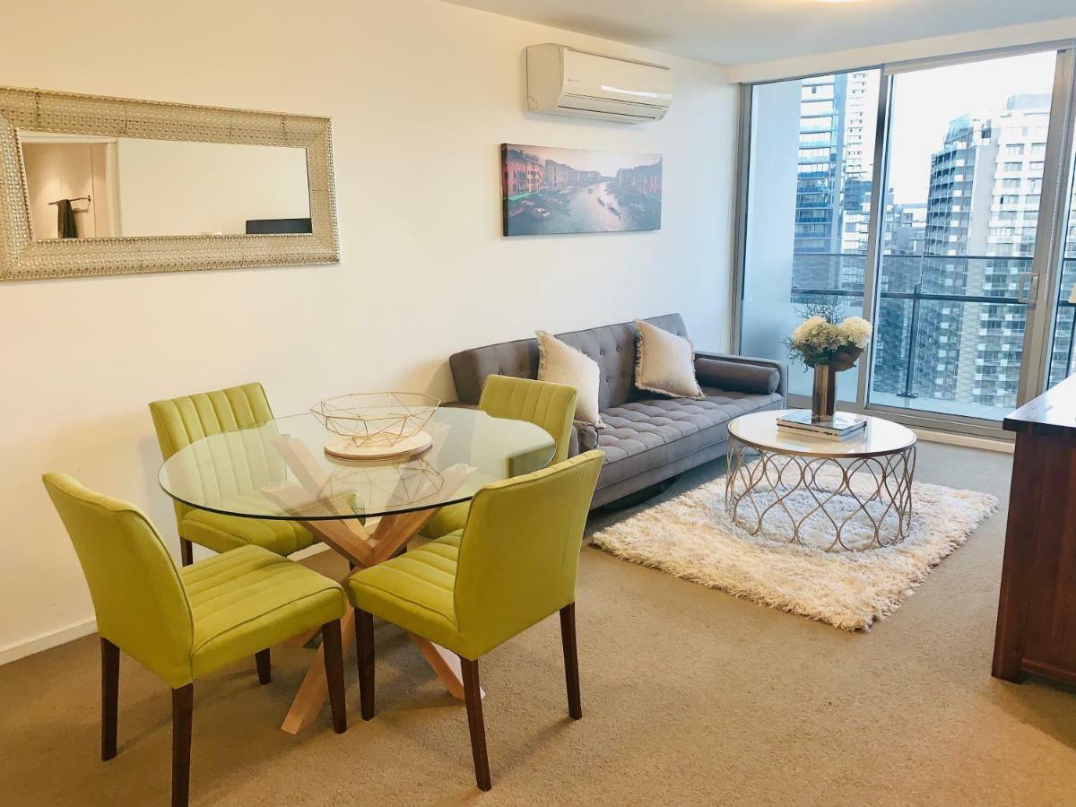 Luxury Apartments With View Мелбърн Екстериор снимка