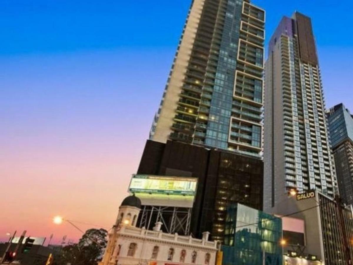 Luxury Apartments With View Мелбърн Екстериор снимка